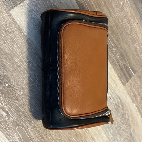 Genuine Leather Toiletry Case Men’s Brown & Black Travel Piece Organize Vacation - Picture 3 of 13